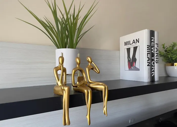 Hébergement de vacances Unwind | Private Balcony & Rooftop Pools | Casago
