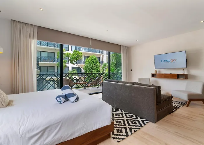 Hébergement de vacances Unwind | Private Balcony & Rooftop Pools | Casago